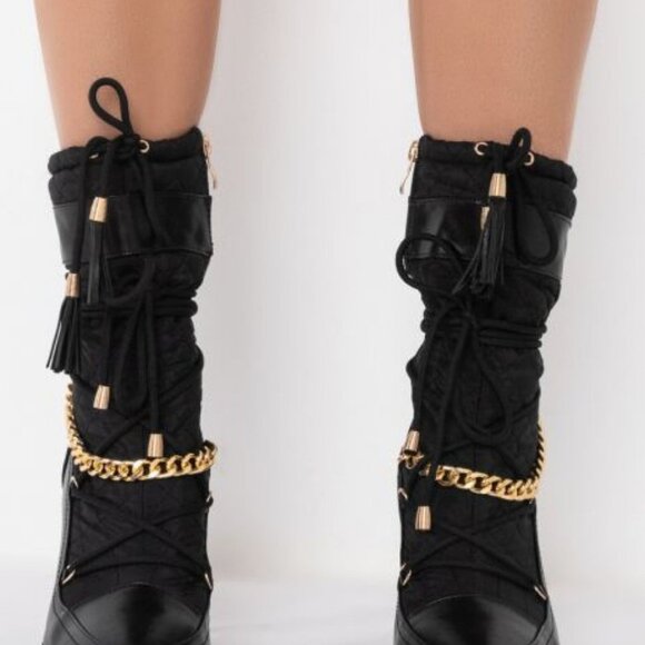 AZALEA WANG ALL EYES ON YOU STILETTO BOOTIE IN BLACK - Picture 2 of 7